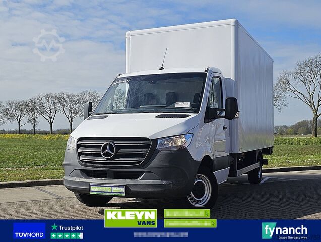 Suitcase MERCEDES-BENZ SPRINTER 315 Bakwagen Laadklep!
