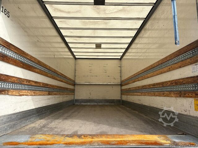 Koffer Iveco Eurocargo 120E21 + LOADLIFT 2200 KG + 12 T + EU...