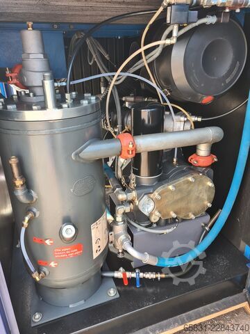 Schraubenkompressor CompAir L 75RS-13A