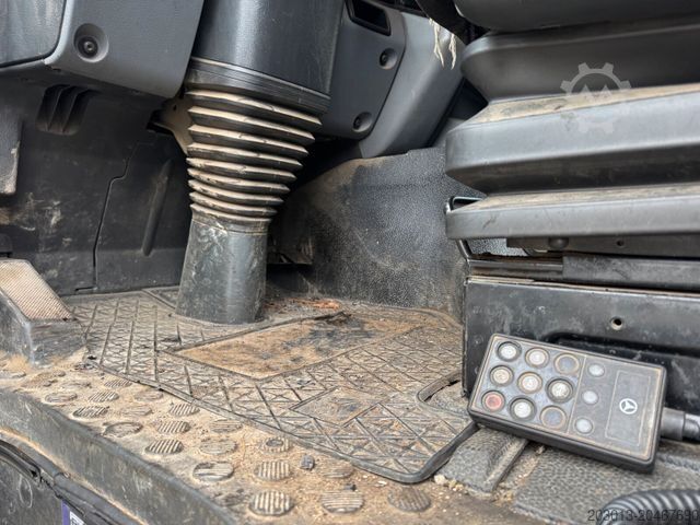 Standard tractor unit MERCEDES-BENZ Actros 1846 4x2 Euro 5 Retarder Kipphydraulik