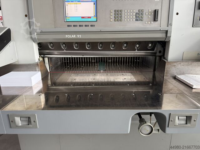 Papierschneidemaschine Polar Mohr 92 ED