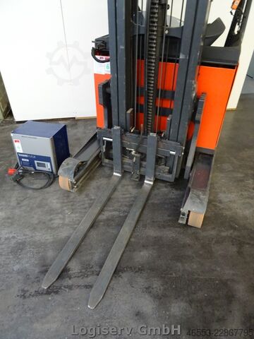 Reach truck Linde R10B-1120-00