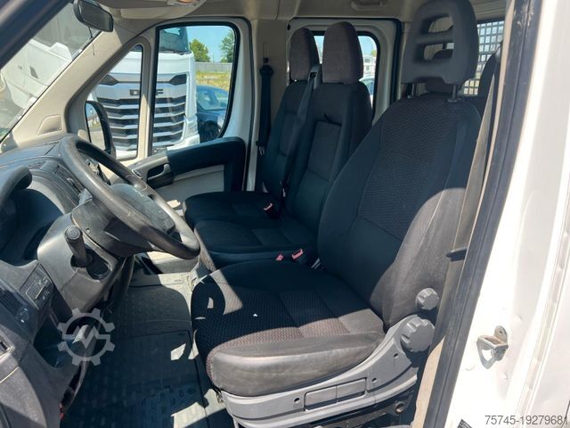 Pritschenwagen PEUGEOT Boxer * EURO 6 * 7 SITZER * 4 TÜRER * SCHALTGETR