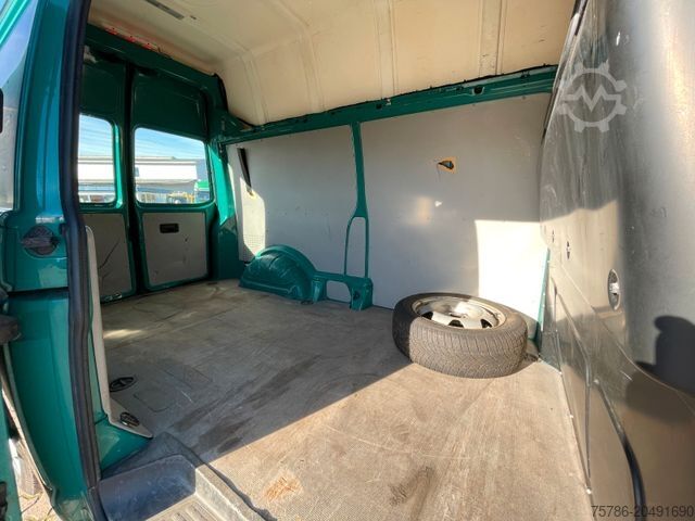 Kastenwagen VOLKSWAGEN T6 KA/ L2H3/ 150kw/ DSG/ AC/ LED/ Navi/ PDC/ AHK