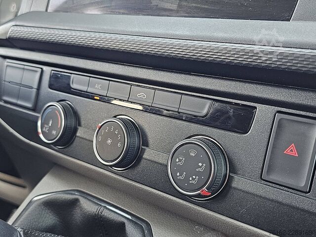 High-roof van VW TRANSPORTER 2.0 TDI T6.1 L2 Carplay NAP!