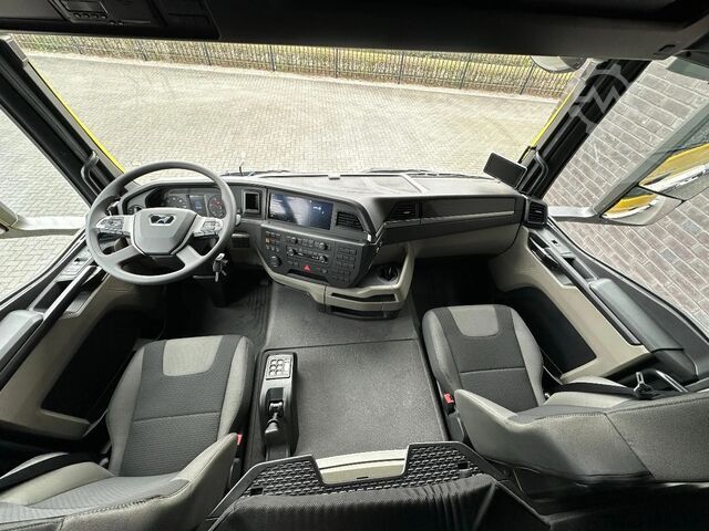 Chassis with cab MAN TGS 33.540 6X6 BB CH HEAVY DUTY CHASSIS CABINE/...