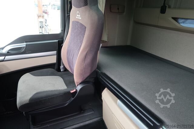 Standard SZM MAN TGX 18.580 LLS 4x2
