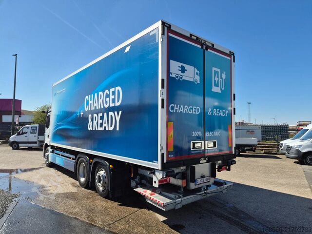 Refrigerated and freezer transport Mercedes-Benz e ACTROS 400 L