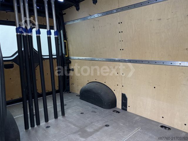 High top van VW Crafter 35 *AHK 3,0t* ACC+LED+KAMERA+NAVI (2395)