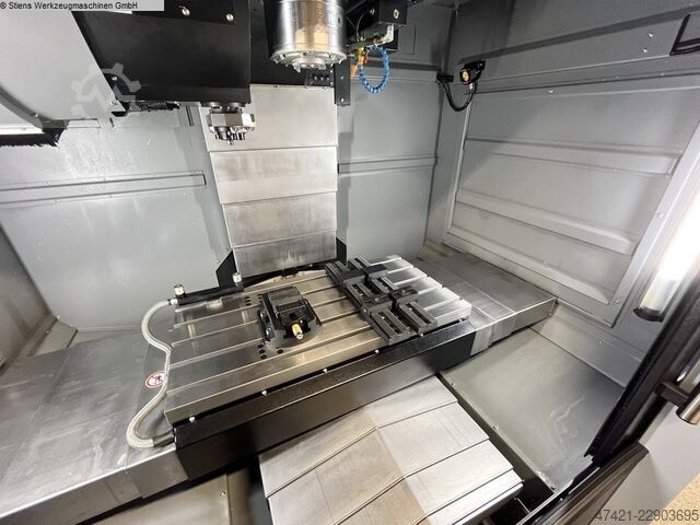 Machining Center - Vertical HURCO VMX 30i