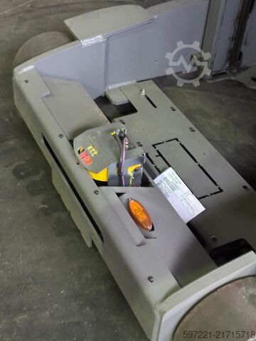 Articulated Trucks / VNA Jungheinrich EKX 410