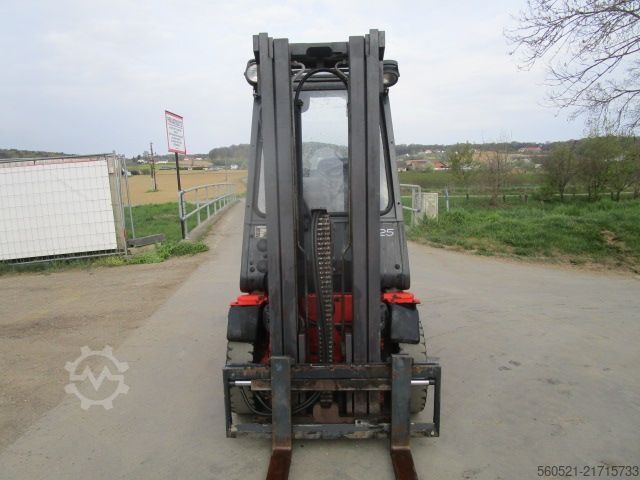 Diesel Forklift Linde H25D-03 - Triplex-Freihub + Seitenschieber