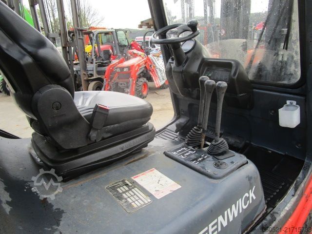 Diesel Forklift Linde H25D-03 - Triplex-Freihub + Seitenschieber