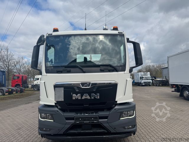 Roll-off tipper truck MAN TGS 26.440 MEILLER RS 2165