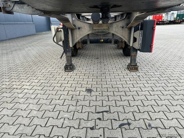 Container transportation Van Hool 3-ASSIGE OPLEGGER 20FT ADR chassis / empty weig...