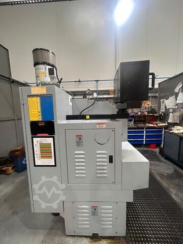 CNC lathe XYZ Machine Tools SLX 425 x 1.25m CNC Lathe