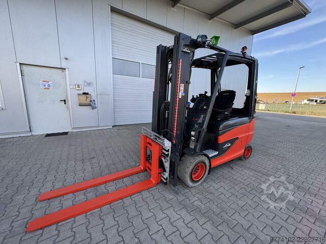 Electric - 4 wheels Linde E30/600HL--EK