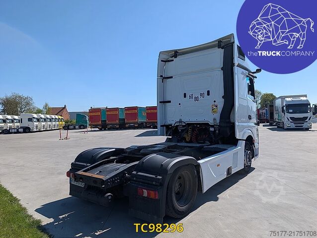 Standard-SZM Mercedes-Benz Actros 1845