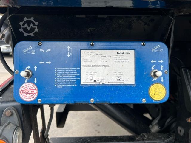 LKW mit Getränkeaufbau MERCEDES-BENZ AXOR 2529 * VOLLLUFT * WENIG KM *  2T LBW