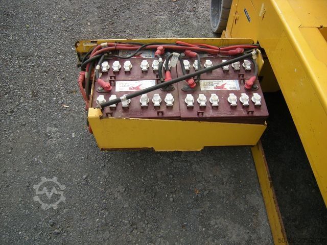 Arbeitsbühne GENIE GS 4047 Scherenarbeitsbühne Genie 14 m