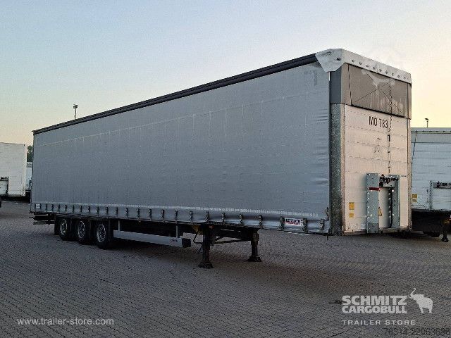 Open semitrailer with tarp Schmitz Cargobull Curtainsider Mega Getränke
