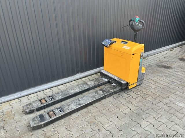 Niederhubwagen Jungheinrich EJE116