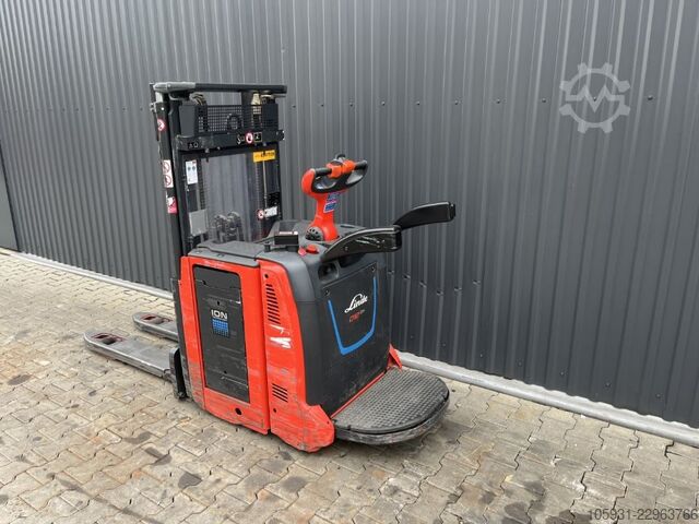 Fahrerstandstapler Linde D12AP