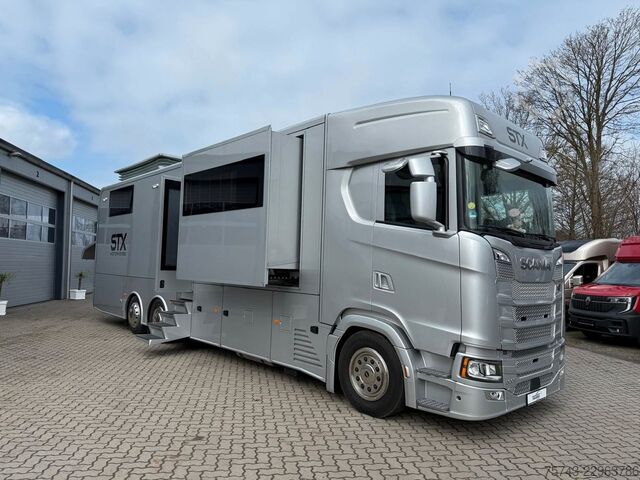 Wohnmobil SCANIA S500  STX MOTORHOME GARAGE