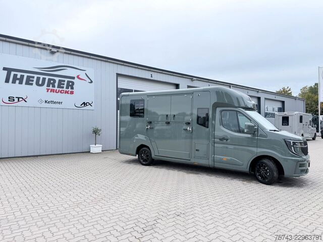 Viehtransporter RENAULT Master STX 5 Sitzer Haras ex. Lang Automatik