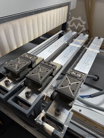 CNC-Bearbeitungszentrum Format 4 Profit H200 13.33 4-Achs