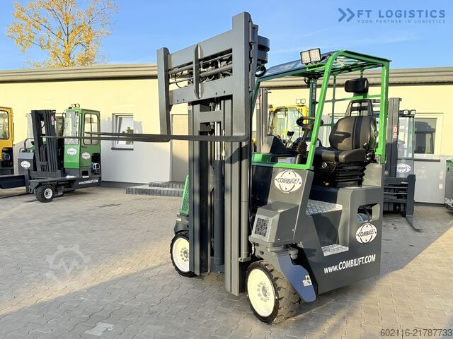 4-way forklift Combilift CB4000 GAS TRIPLEX 5200 POSITIONER