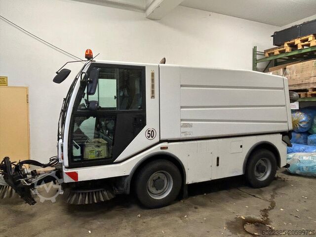 Sweeper Bucher - Guyer 7005