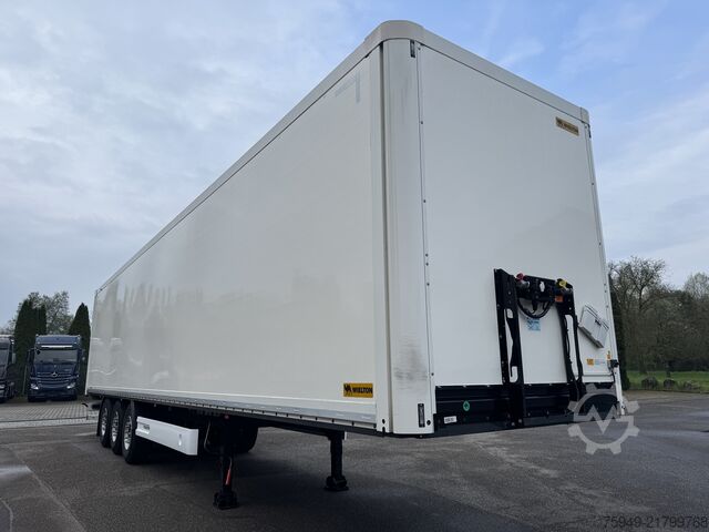 NS-3 dry freight box body, lift axle, SAF Wielton NS-3 Trockenfracht-Koffer, Liftachse, SA