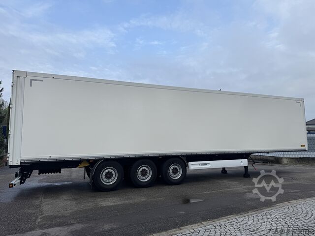 NS-3 dry freight box body, lift axle, SAF Wielton NS-3 Trockenfracht-Koffer, Liftachse, SA
