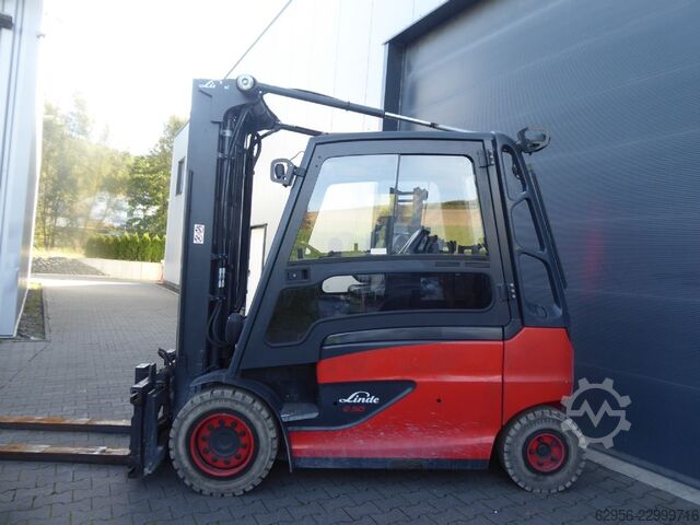 Elektro 4 Rad-Stapler Linde E50HL-01