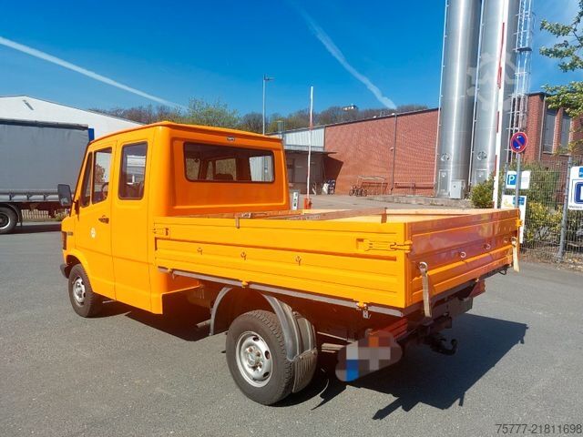Other MERCEDES-BENZ Vario 208D Doka Pritsche - Restauriert