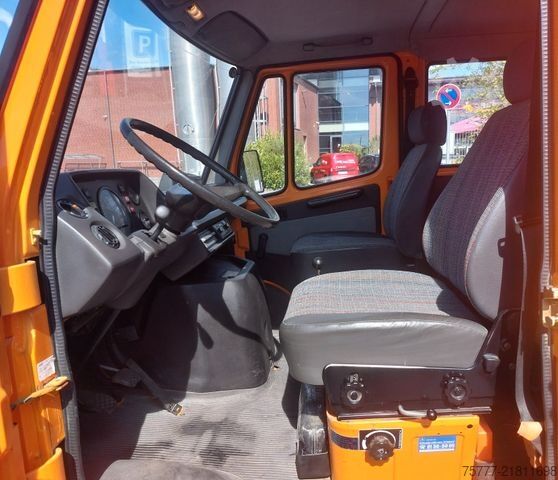 Other MERCEDES-BENZ Vario 208D Doka Pritsche - Restauriert