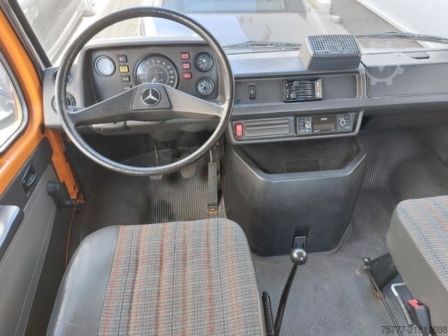 Other MERCEDES-BENZ Vario 208D Doka Pritsche - Restauriert