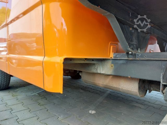 Other MERCEDES-BENZ Vario 208D Doka Pritsche - Restauriert