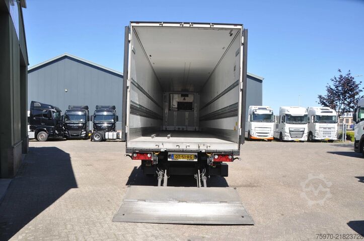 Refrigerated/frozen transport Schmitz Cargobull N/A THERMO KING SLXi 300 D/E + DHOLLANDIA