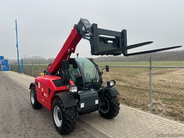 Telescopic loader MAGNI TH 3.6 | 2025