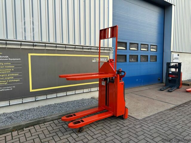 VS-22500 Compact DUO electric stacker Linde 1010mm LINDE tL16/1152-00