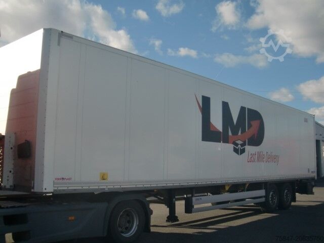 Kofferauflieger Schmitz Cargobull SBO 18 - 13.62 Express Trockenfracht Tür