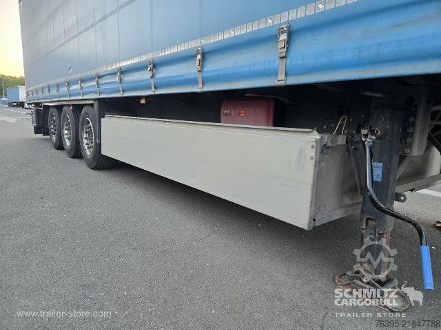 Open semitrailer with tarp Schmitz Cargobull Semitrailer Curtainsider Standard