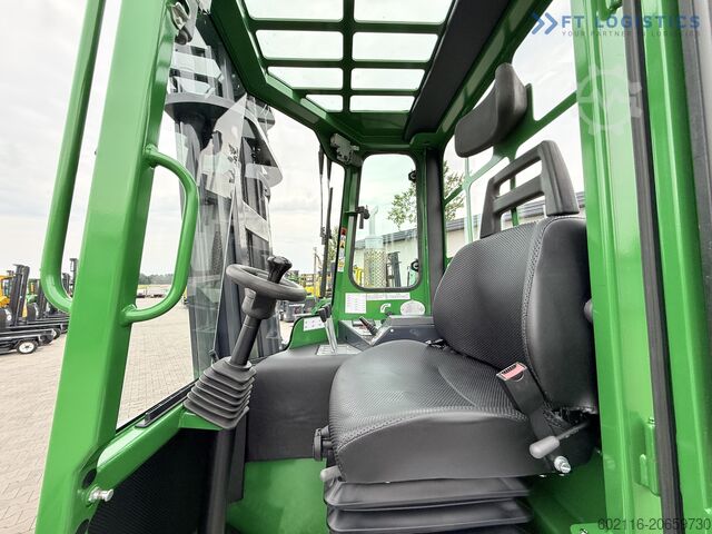 Four-way forklift Combilift C4500 DIESEL DUPLEX WIDE FORK POSITIONER