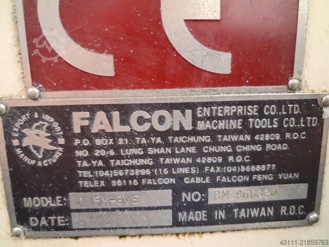 Dreiachsige Vertikalfräsmaschine FALCON CHEVALIER FM-3VS
