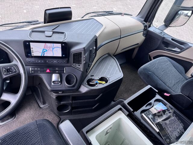 Standard-SZM Mercedes-Benz Actros 1942 4X2 2021 StreamSpace