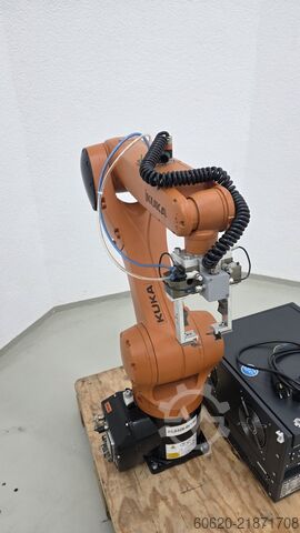 Industrial robot KUKA KR 10 R1100 sixx