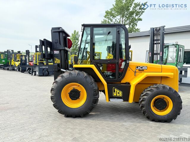 Off-road forklift JCB 940 / TRIPLEX 4500 / FREE-LIFT NEW TIRES
