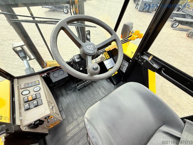 Off-road forklift JCB 940 / TRIPLEX 4500 / FREE-LIFT NEW TIRES